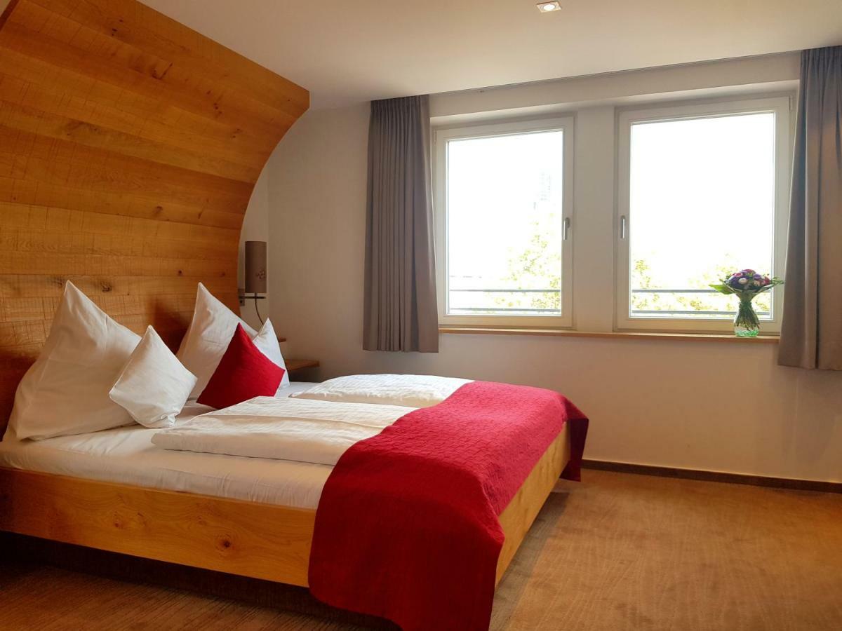 Zur Malzmühle 3* Köln